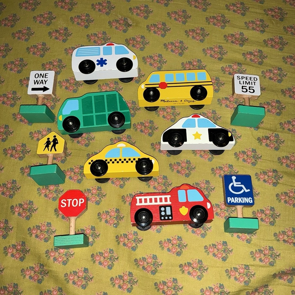 Melissa & Doug‎ Wooden Vehicles and Traffic Signs Playset Bus Police Fire truck